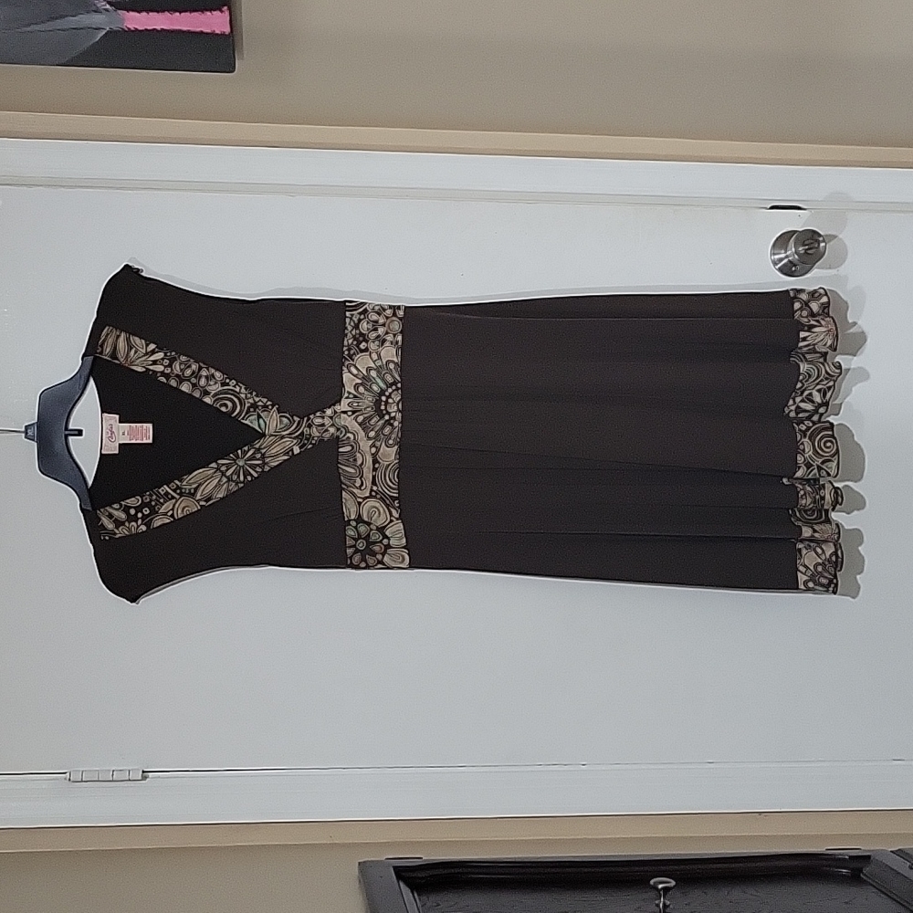 Juniors dress